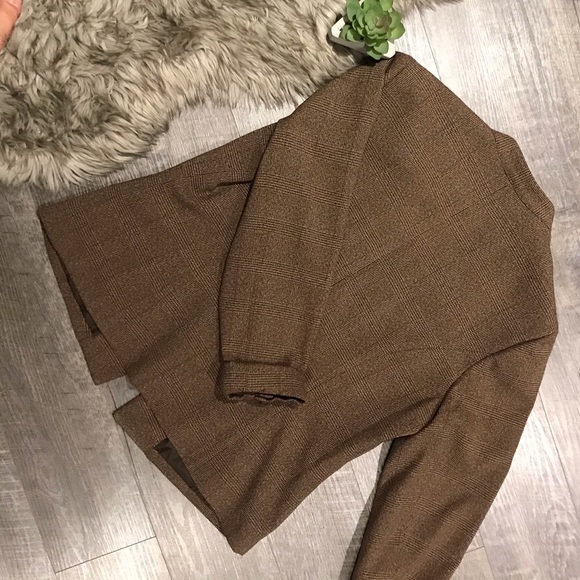 TRIBAL Ruffled Professional Blazer Plus Size - 14 - Picture 3 of 4